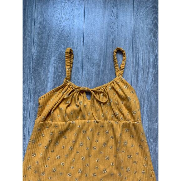 Daisy Print Mini Dress Size Large - Picture 2 of 4